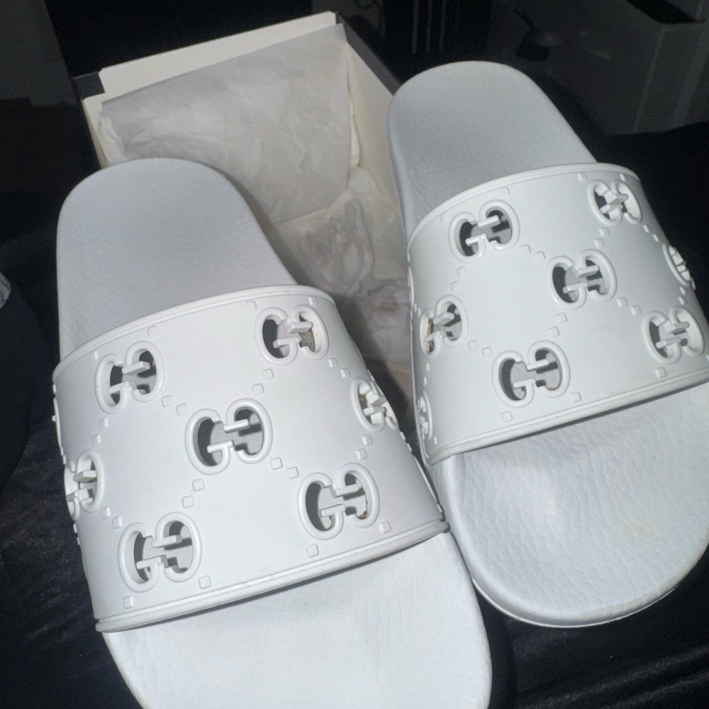 Gucci White Cartoon Print Sandals Rubber GG